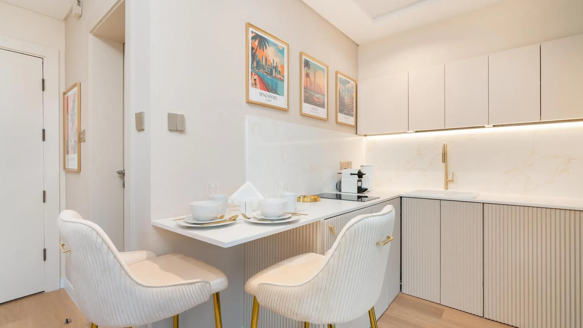 Upgraded Designer-Crafted Studio In Jvc With Massive Terrace Dubai Vereinigte Arabische Emirate